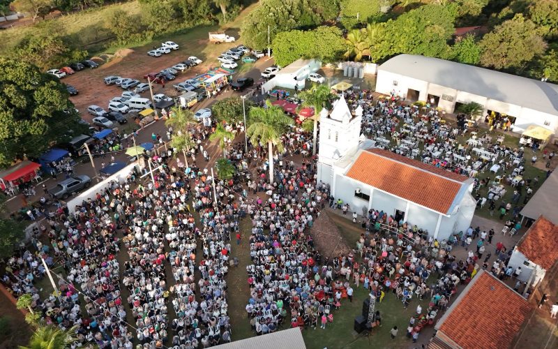 A fé que atravessa gerações reúne multidão na 84ª Procissão do Bom Jesus da Lapa