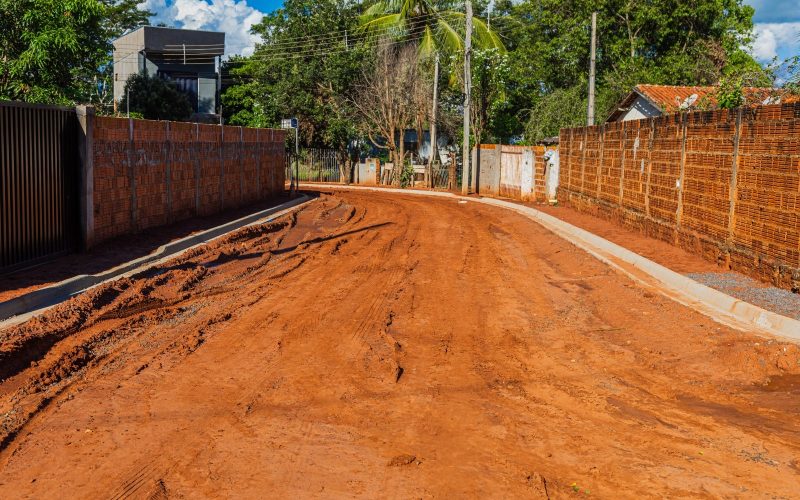 Secretário de Obras rebate críticas sobre pavimentação no bairro Planalto