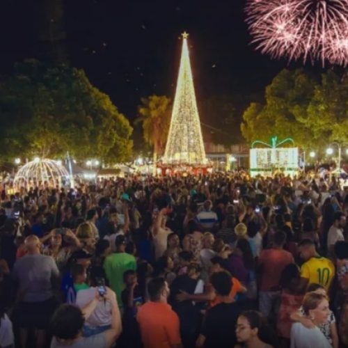 Andradina: Decoração de Natal na Moura Andrade