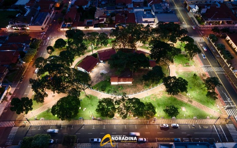 Duas praças tiveram ataques nesta semana