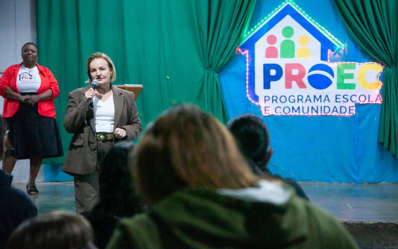 “Humberto Passarelli” em Andradina abre o PROEC com forte participação das famílias e da comunidade