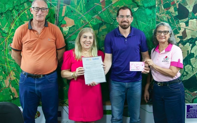 RAPAC realiza 12º Chá Outubro Rosa e garante apoio para instalação de energia solar na sede