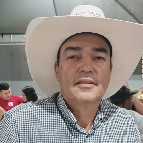 Vereador Rodarte dos Anjos agradece apoio de Dirceu Dalben em visita ao gabinete durante votação que garantiu o MIT para Andradina