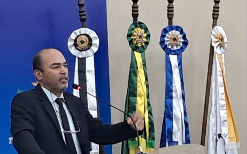Vereador Rodarte dos Anjos apresenta requerimento para iluminação pública no pontilhão Miguelão
