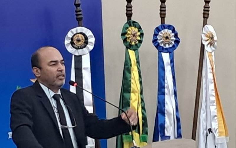 Rodarte dos Anjos apresenta requerimentos para reforçar segurança no trânsito em Andradina e Planalto