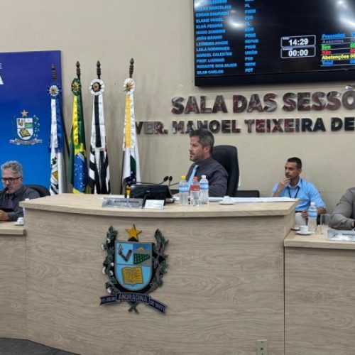 Projetos sobre ruído de motos, licença de servidor e patrimônio cultural serão votados nesta segunda-feira