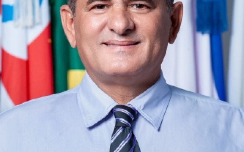 Vereador Silas Carlos apresenta requerimento para transporte público gratuito em Andradina