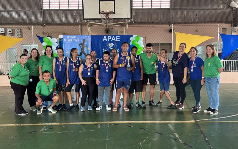 APAE de Andradina participa de Festival de Atletismo em Araçatuba