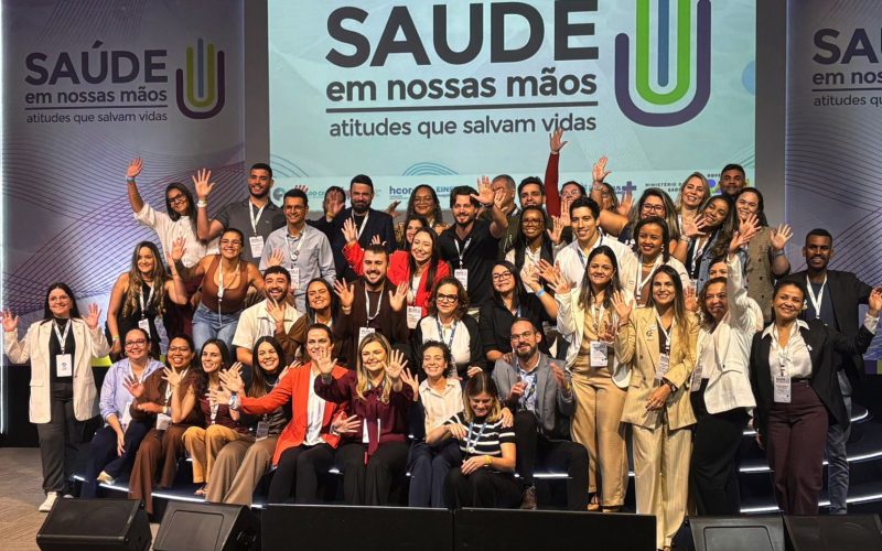Santa Casa de Andradina participa de encontro nacional sobre segurança assistencial em Brasília