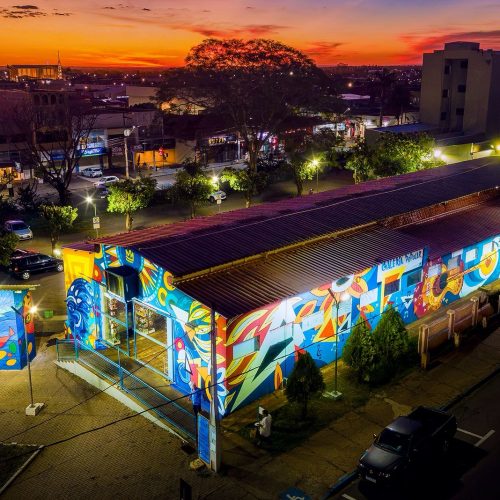 Camelódromo de Andradina recebe pintura temática e se transforma em novo ponto cultural