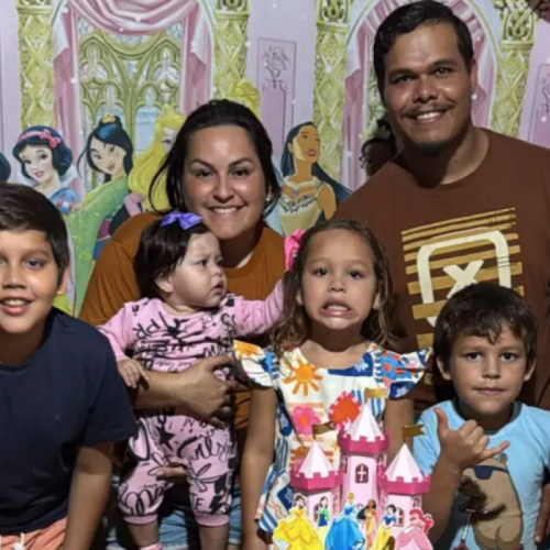 Vasectomia falha e família ganha 4º membro