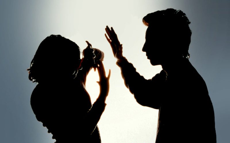 Polícia Militar prende homem por violência doméstica