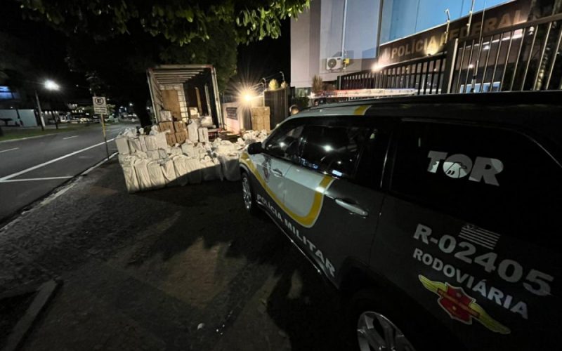 Carga ilegal de cigarros eletrônicos é apreendida em rodovia