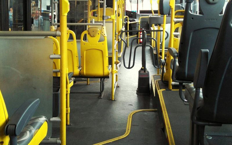 Região pressiona empresa de ônibus por melhorias