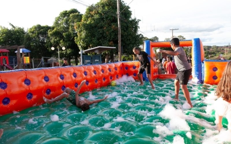 10ª edição do Esporte na Vila leva lazer e diversão para crianças no bairro São Gabriel