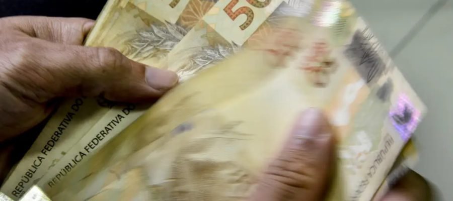 Portaria convoca instituições financeiras para 3ª fase do Desenrola