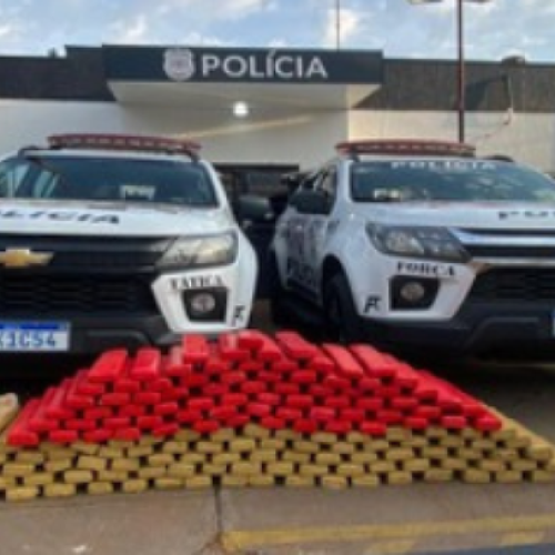 Polícia Militar detém três pessoas com 164 tijolos de maconha em Castilho