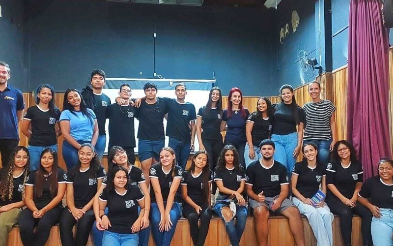 Escola Augusto Mariani participa de palestra sobre Turismo