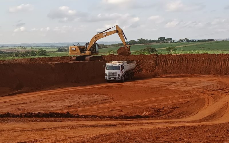 Ligação asfaltada entre Andradina e Castilho avança e reforça mobilidade