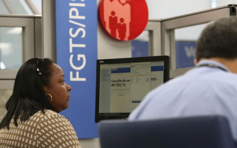 FGTS poderá ser usado para renegociar dívidas a partir do dia 25