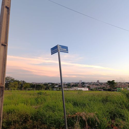 Descaso da Cohab Cris com terrenos no bairro Gasparelli em Andradina preocupa moradores 