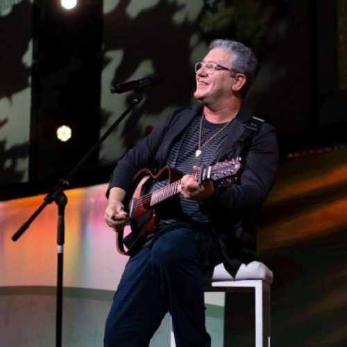 Nani Azevedo é confirmado em noite de celebração gospel nos Festejos de Andradina