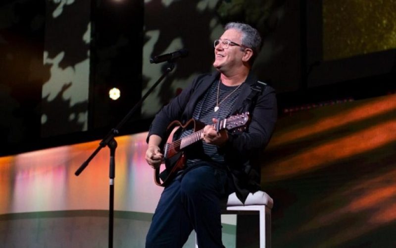Nani Azevedo é confirmado em noite de celebração gospel nos Festejos de Andradina