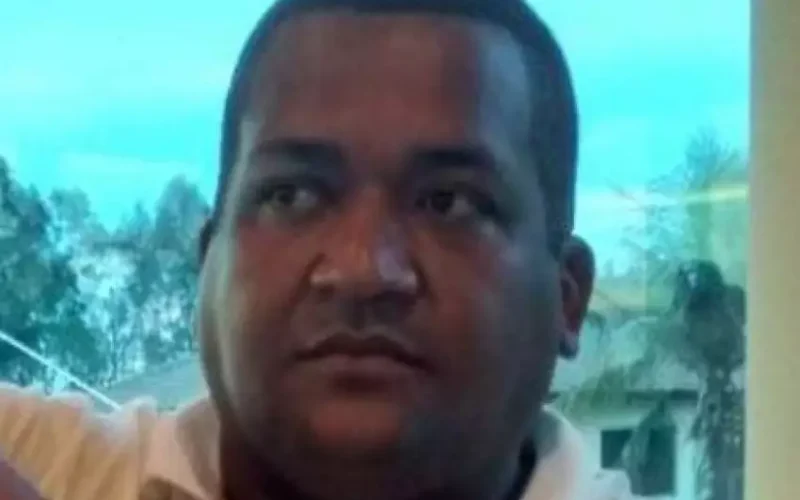 Homem de 45 anos é morto a facadas no centro de Guararapes