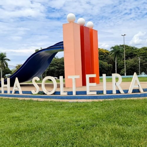 Por unanimidade, Câmara instala CP contra prefeito