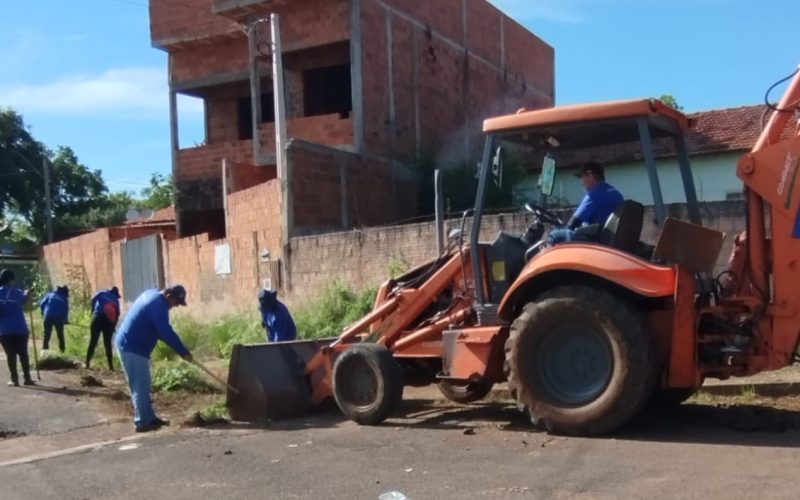 Ação da Prefeitura de Andradina garante mais limpeza e organização no Bela Vista