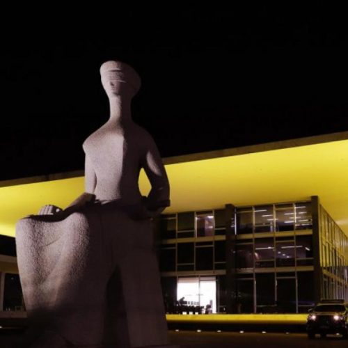 PT vai ao STF contra redução de penas de Bolsonaro