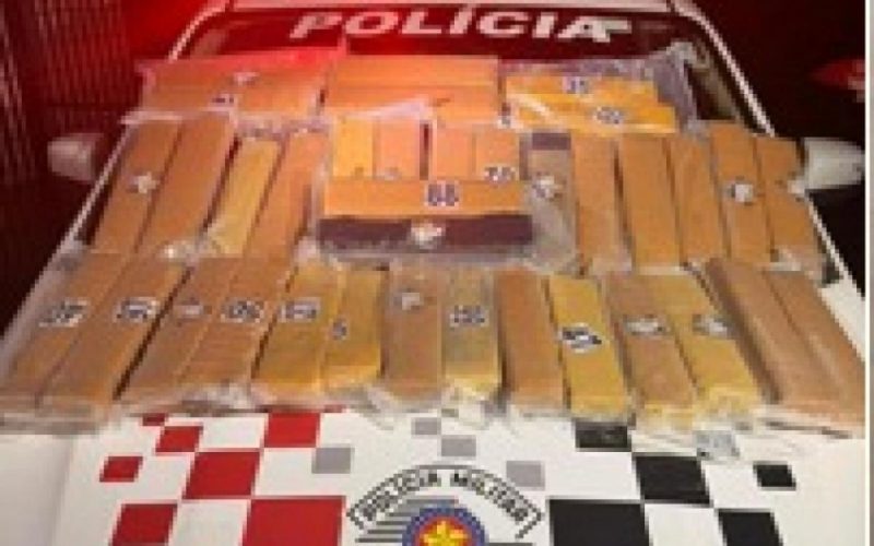 Mulher é presa com mais de 35 kg de maconha em hotel