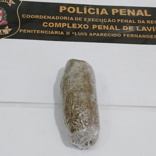 Mulheres tentam entrar com maconha em penitenciária