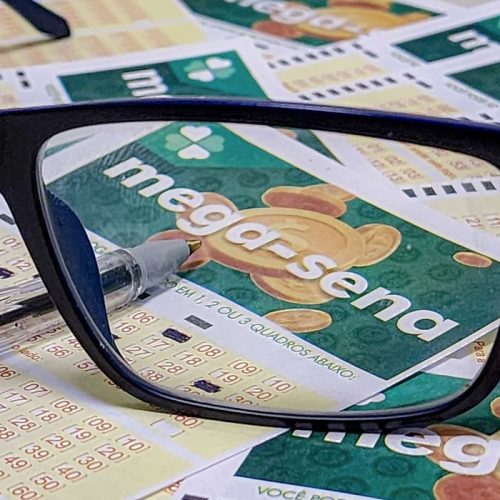 Mega-Sena sorteia nesta quinta prêmio acumulado em R$ 130 milhões