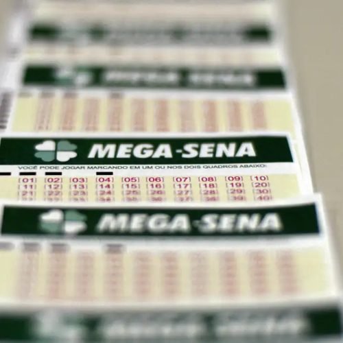 Mega-Sena sorteia prêmio acumulado em R$ 170 milhões neste domingo