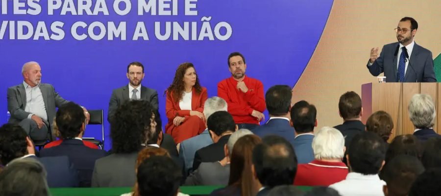 Perdão de dívidas e novo teto do MEI: entenda o que muda