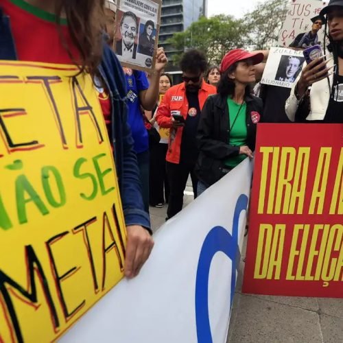 Justiça manda Meta excluir posts sobre demissão por voto político
