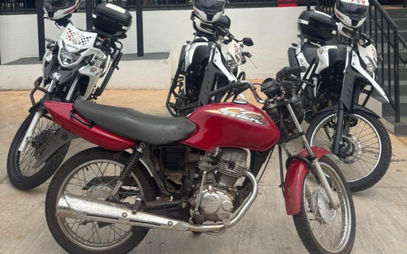Polícia recupera moto furtada e detém mulher por receptação em Andradina