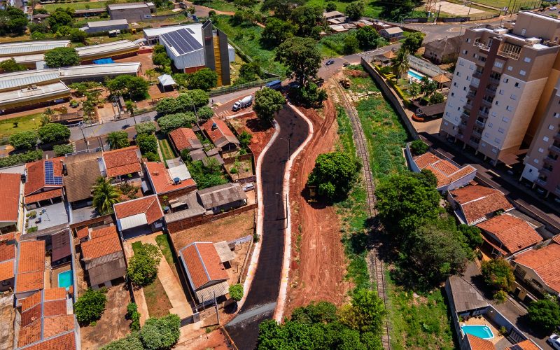 Vila Passarelli em Andradina agora 100% asfaltada