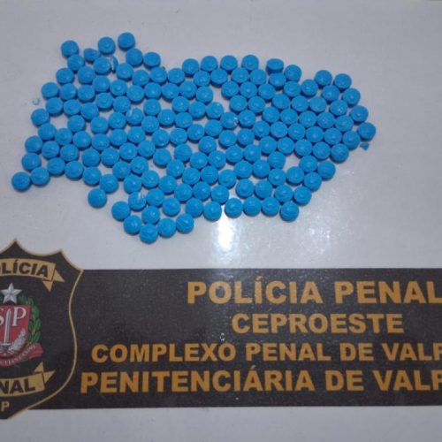 Visitantes são flagrados com drogas e objetos em presídios