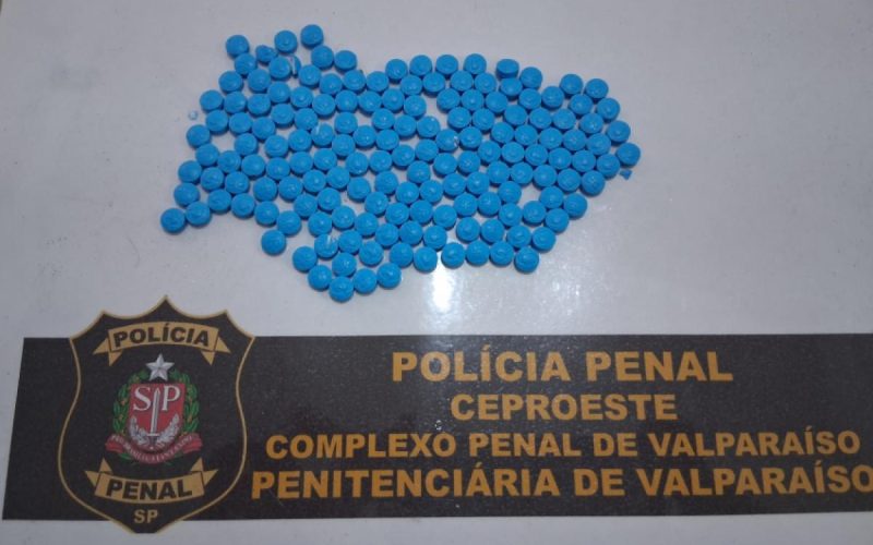 Visitantes são flagrados com drogas e objetos em presídios
