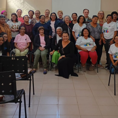 ducação e Prevenção: Grupo de idosos recebe orientação da Polícia Militar sobre combate à exploração sexual infantil