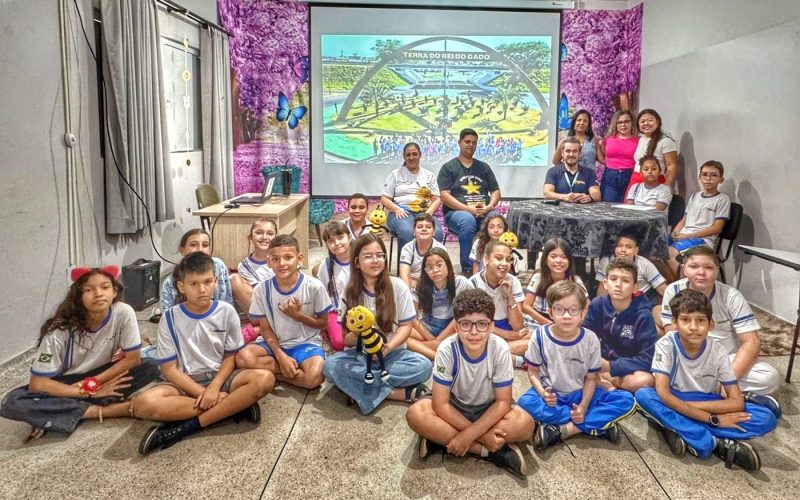 Secretaria de Turismo participa de podcast da Escola Leonor Salomão