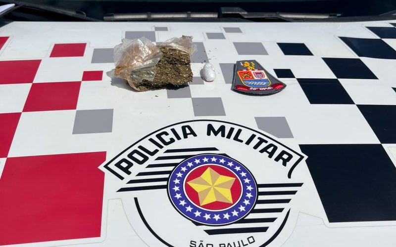 Polícia encontra droga em residência durante atendimento de ocorrência
