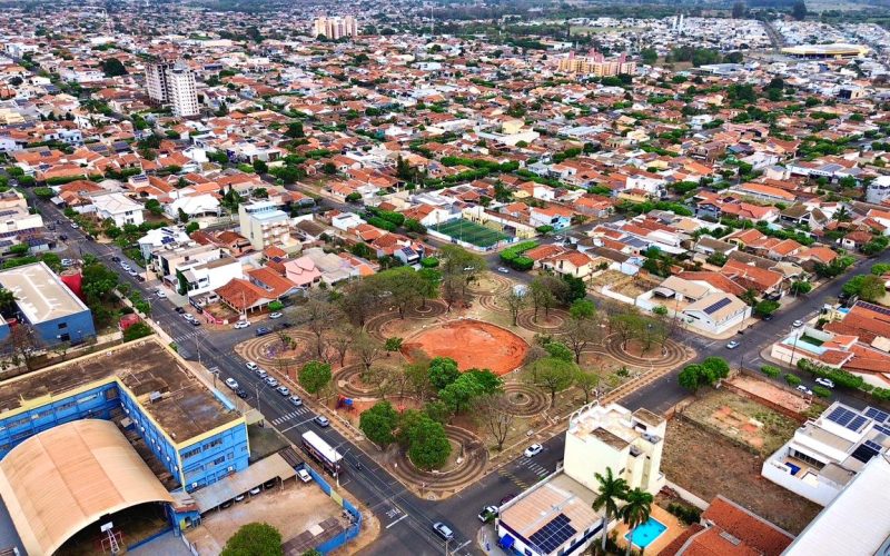 Obras de revitalização da Praça Stella Maris têm início com investimento de R$ 500 mil