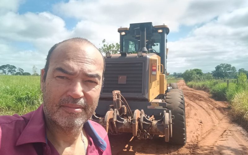 Administração de Andradina intensifica obras na zona rural com acompanhamento do vereador Rodarte dos Anjos