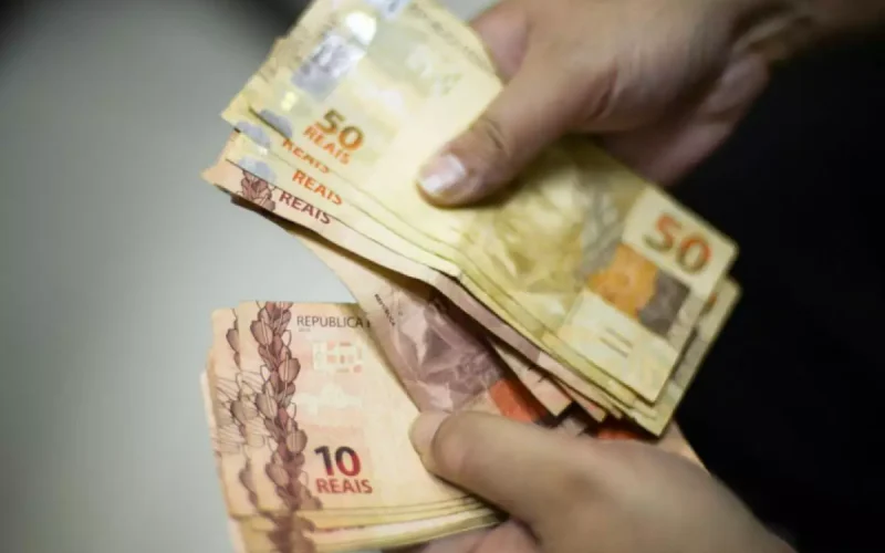 Salário mínimo de SP sobe para R$ 1.804 e segue acima do piso nacional