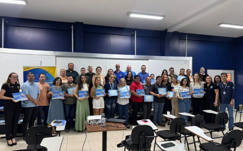 Empresários de Andradina recebem certificado do Programa Selo Bem Receber 2025