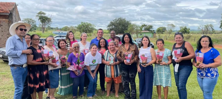 Assistência Social de Andradina homenageia mulheres pioneiras dos assentamentos rurais