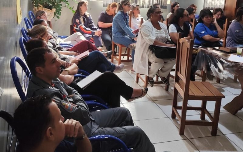 Andradina reúne profissionais para reorganizar Rede de Atenção Psicossocial
